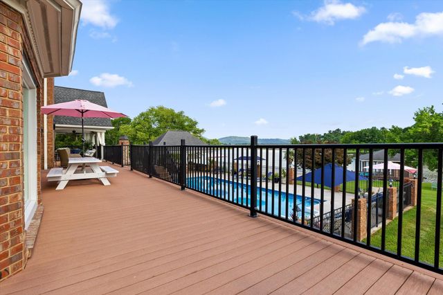 7526 Twisting Creek Lane, Ooltewah, TN 37363