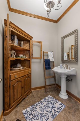 7526 Twisting Creek Lane, Ooltewah, TN 37363