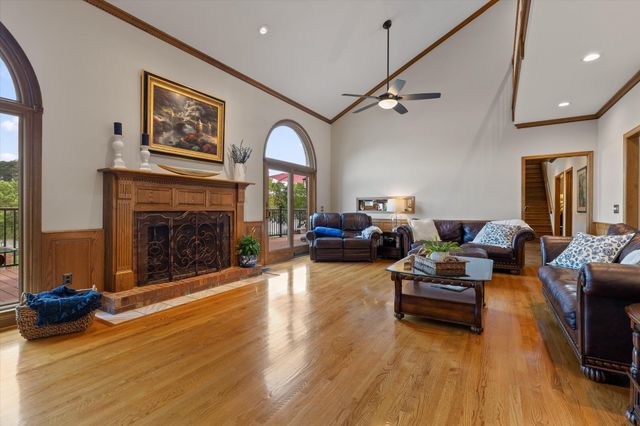 7526 Twisting Creek Lane, Ooltewah, TN 37363