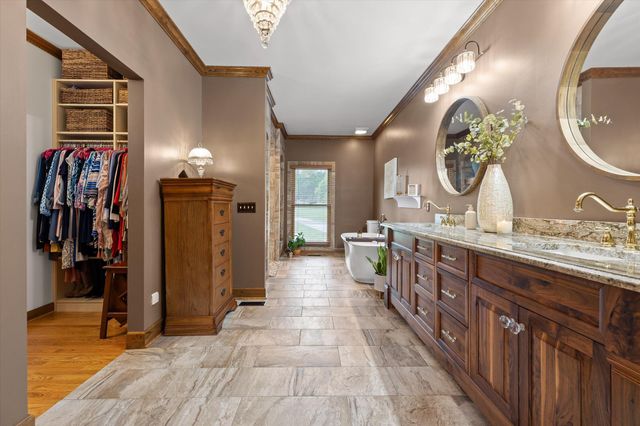 7526 Twisting Creek Lane, Ooltewah, TN 37363