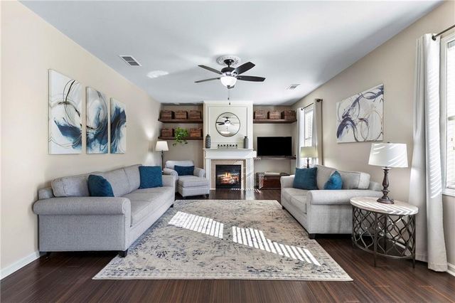 257 Collingsworth Trace, Lawrenceville, GA 30043