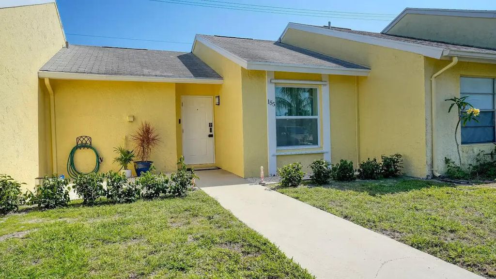 155 Deerfield Drive N, Jupiter, FL 33458