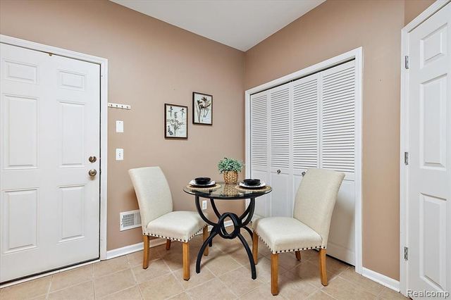 26709 Ashton Drive, Woodhaven, MI 48183