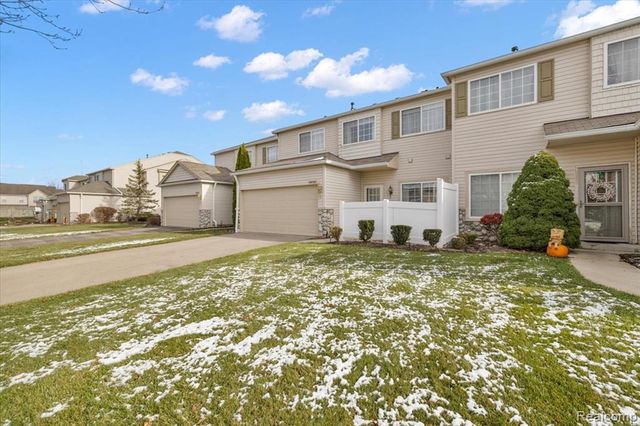 26709 Ashton Drive, Woodhaven, MI 48183