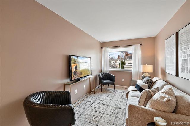 26709 Ashton Drive, Woodhaven, MI 48183