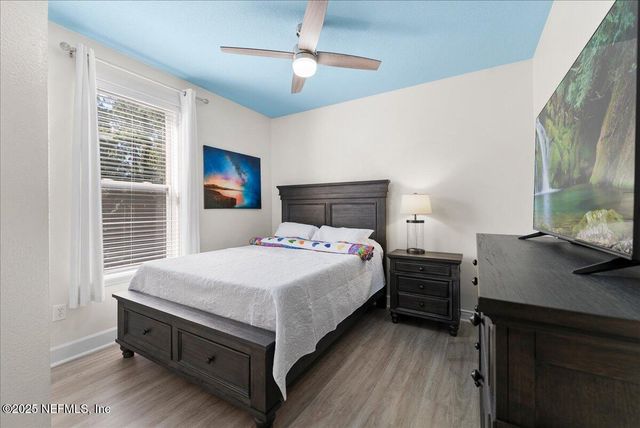 4480 DEERWOOD LAKE Parkway 131, Jacksonville, FL 32216