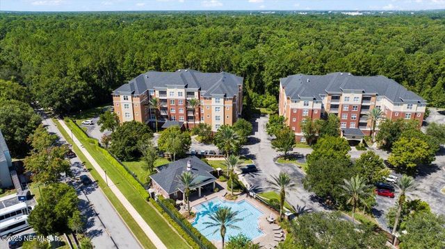 4480 DEERWOOD LAKE Parkway 131, Jacksonville, FL 32216