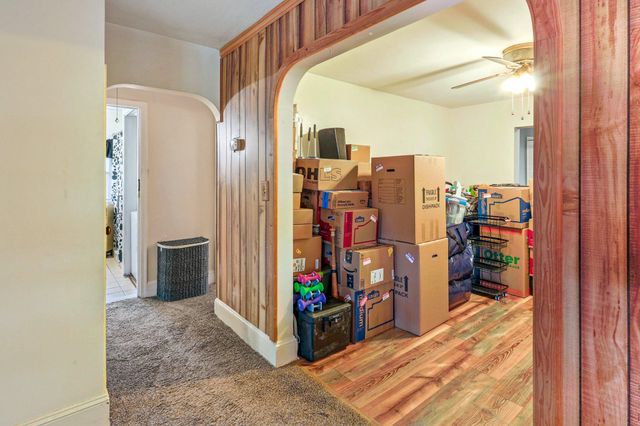 1702 UPPER KING RD, Woodside, DE 19980