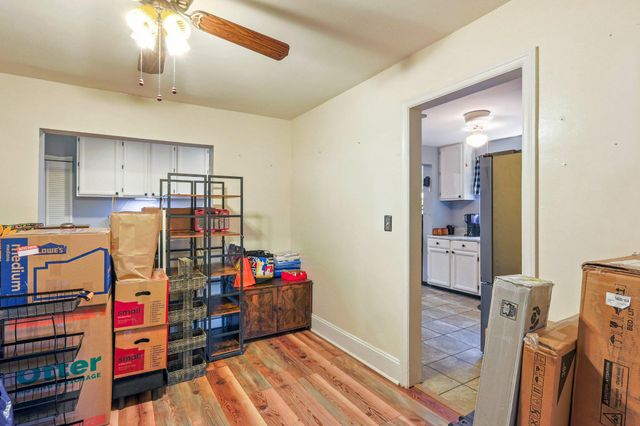 1702 UPPER KING RD, Woodside, DE 19980