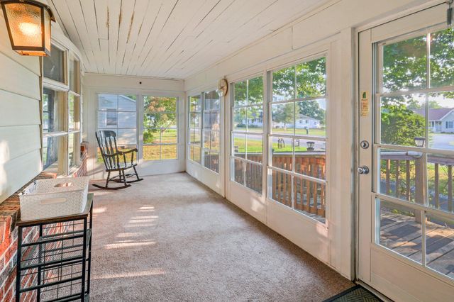 1702 UPPER KING RD, Woodside, DE 19980