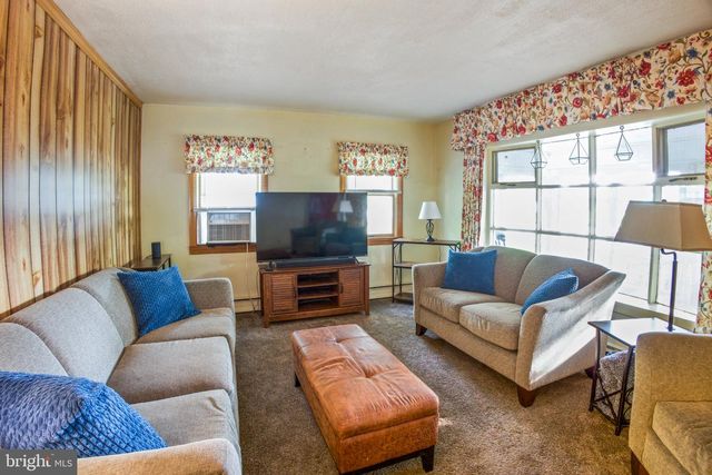 1702 UPPER KING RD, Woodside, DE 19980