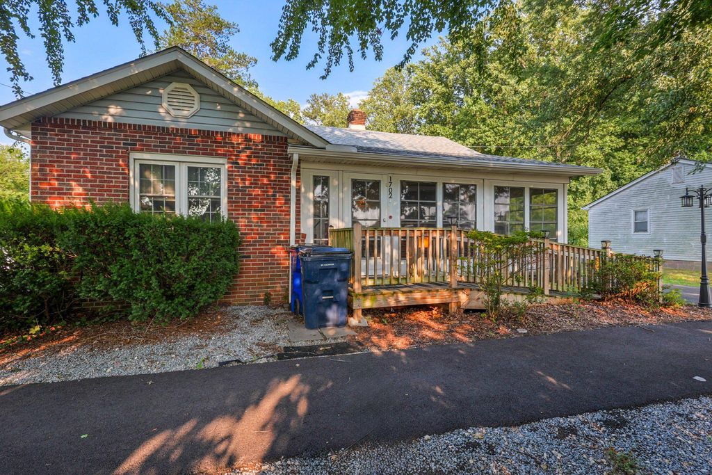 1702 UPPER KING RD, Woodside, DE 19980