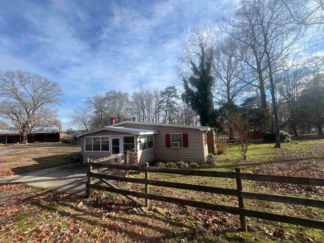 1355 Cudd Drive, Chesnee, SC 29323