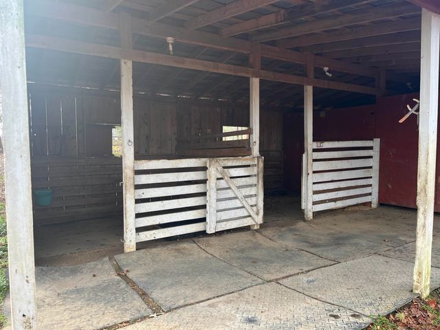 1355 Cudd Drive, Chesnee, SC 29323