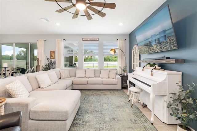 15905 5TH AVENUE E, Bradenton, FL 34212