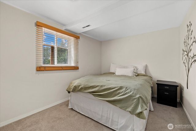 347 NW 52nd Street, Seattle, WA 98107