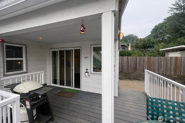347 NW 52nd Street, Seattle, WA 98107