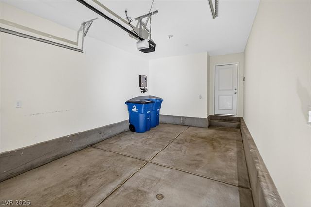 4479 Honey Hills Avenue, Las Vegas, NV 89141