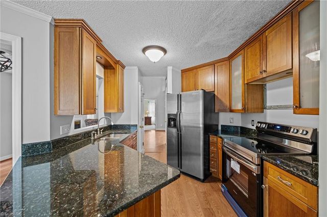 228 Holly Ridge Lane, Mebane, NC 27302