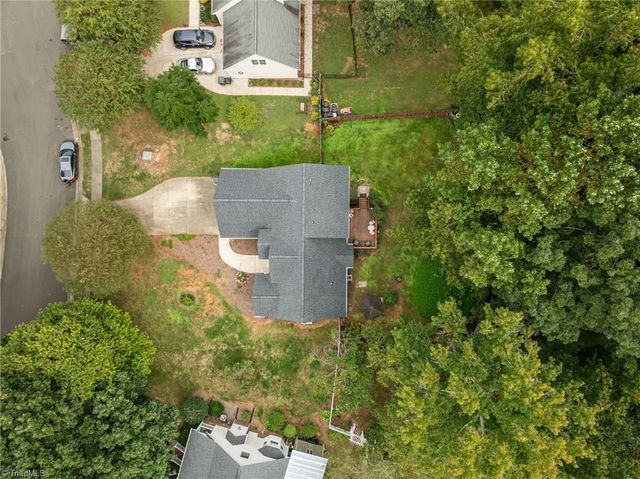 228 Holly Ridge Lane, Mebane, NC 27302