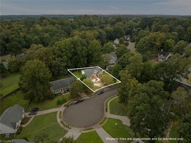 228 Holly Ridge Lane, Mebane, NC 27302
