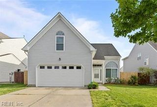 3740 Purebred DR, Virginia Beach, VA 23453