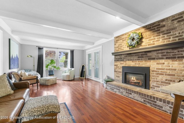 5784 N Green Road, Haslett, MI 48840