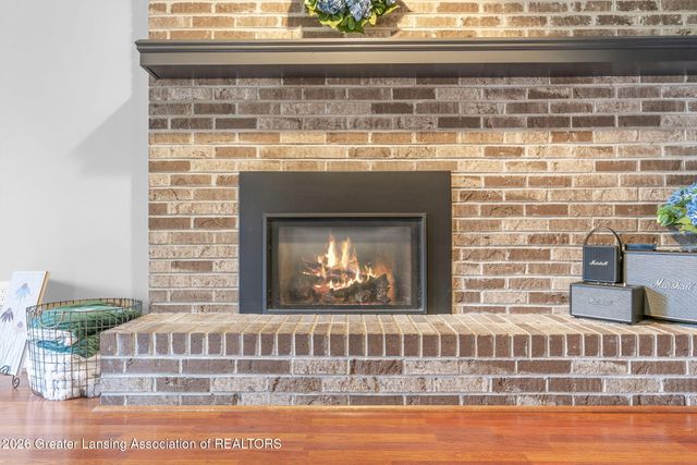 5784 N Green Road, Haslett, MI 48840