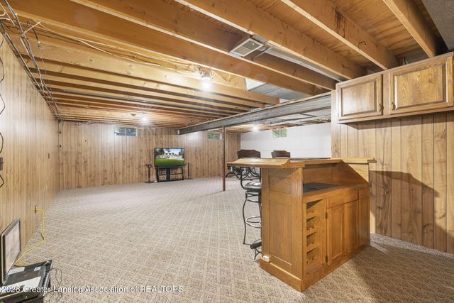 5784 N Green Road, Haslett, MI 48840