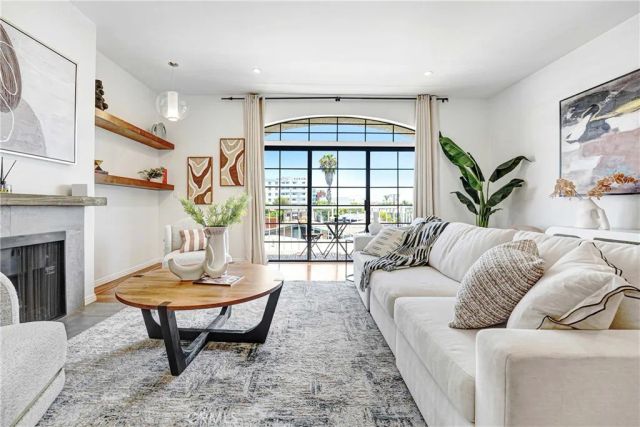 3568 Keystone Avenue 10, Los Angeles, CA 90034