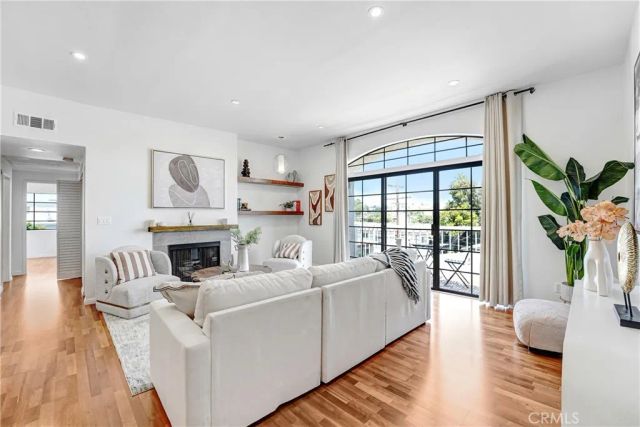 3568 Keystone Avenue 10, Los Angeles, CA 90034