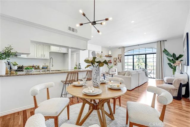 3568 Keystone Avenue 10, Los Angeles, CA 90034