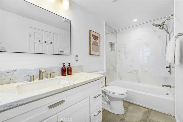 3568 Keystone Avenue 10, Los Angeles, CA 90034