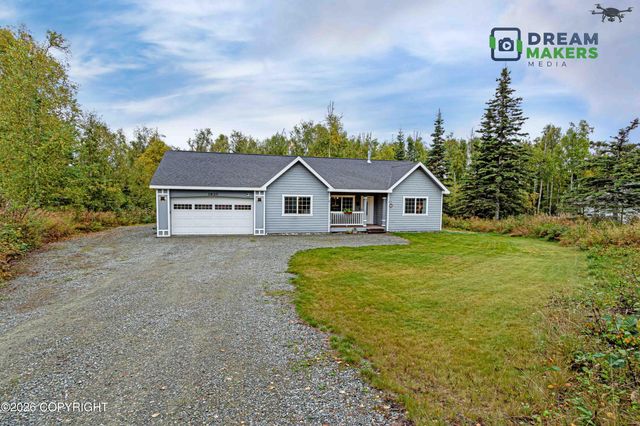 1820 S Rue de La Paix Loop, Wasilla, AK 99623