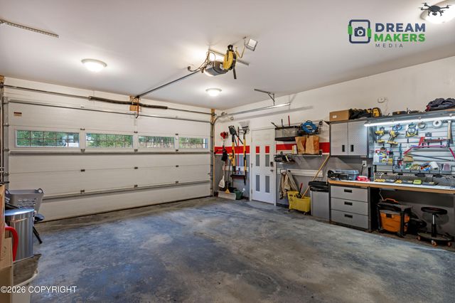 1820 S Rue de La Paix Loop, Wasilla, AK 99623