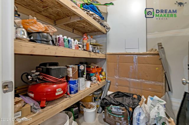 1820 S Rue de La Paix Loop, Wasilla, AK 99623