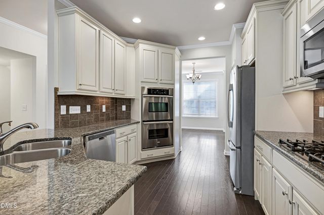 2005 Valleystone Drive, Cary, NC 27519