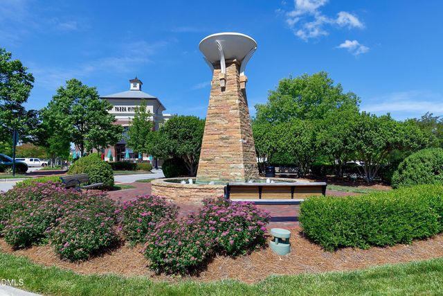 2005 Valleystone Drive, Cary, NC 27519