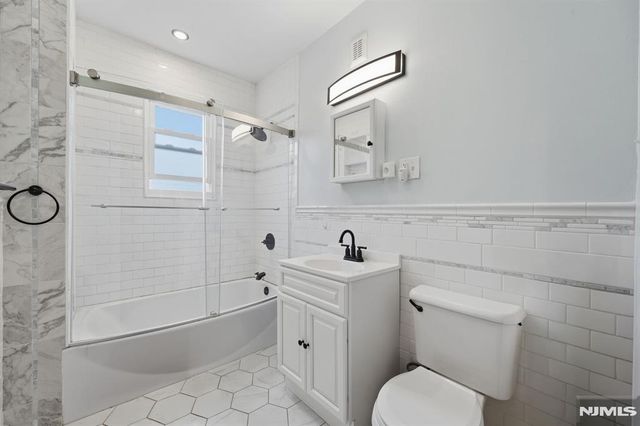 270 Snyder Street, Orange, NJ 07050