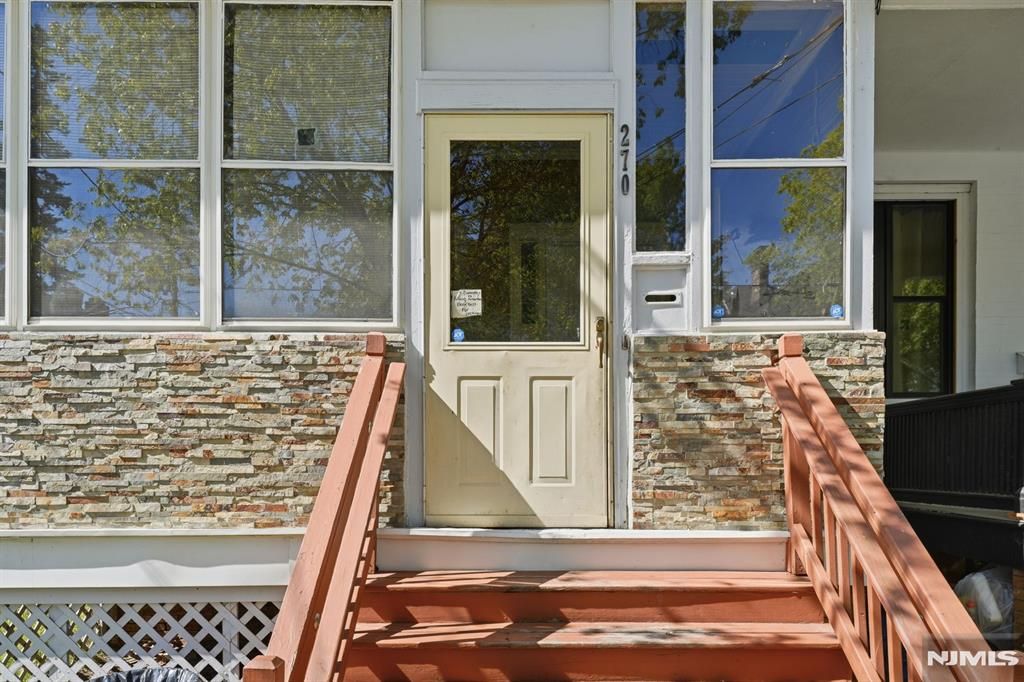 270 Snyder Street, Orange, NJ 07050