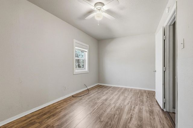 907 Thatcher Street, Denison, TX 75020