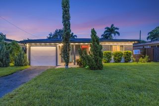 4670 NE 4TH Avenue, Oakland Park, FL 33334