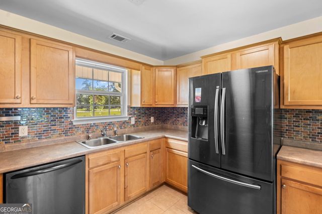 333 Labrador Lane, Guyton, GA 31312