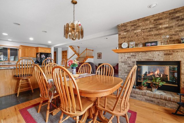 1075 Lauderdale N, Onalaska, WI 54650