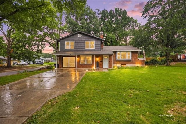 10001 Cambridge Avenue, Kansas City, MO 64134