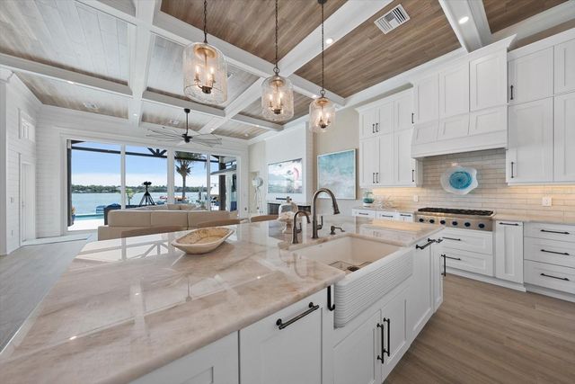 540 20TH AVENUE, Indian Rocks Beach, FL 33785