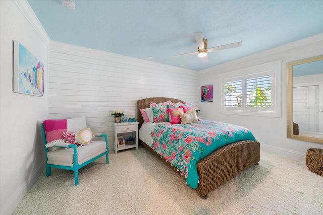 540 20TH AVENUE, Indian Rocks Beach, FL 33785