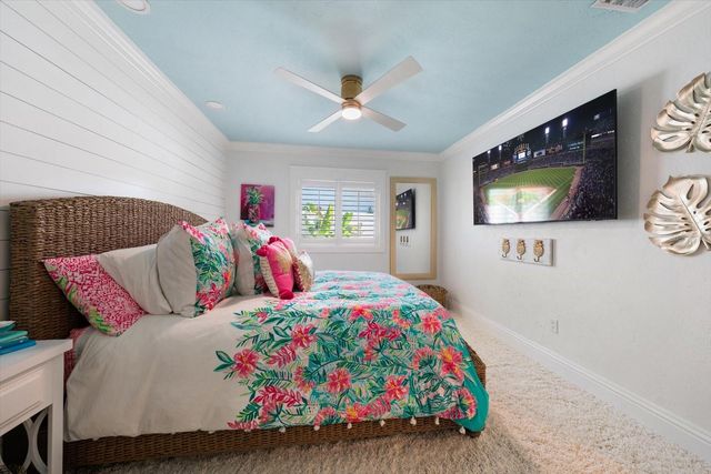 540 20TH AVENUE, Indian Rocks Beach, FL 33785