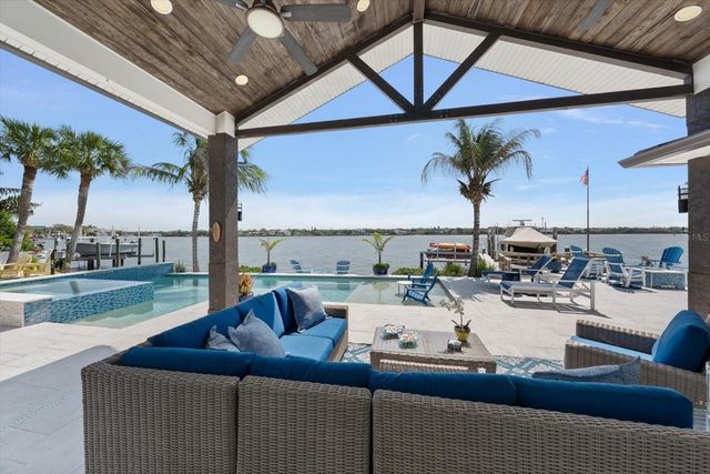 540 20TH AVENUE, Indian Rocks Beach, FL 33785