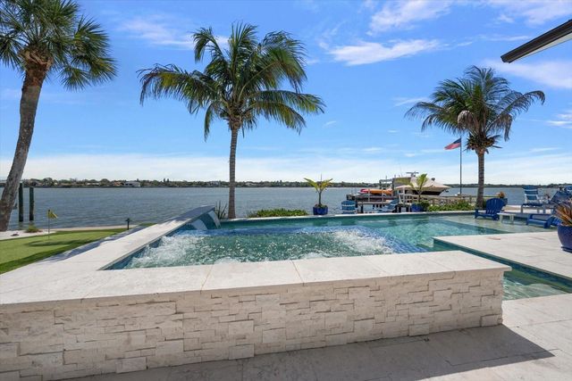 540 20TH AVENUE, Indian Rocks Beach, FL 33785